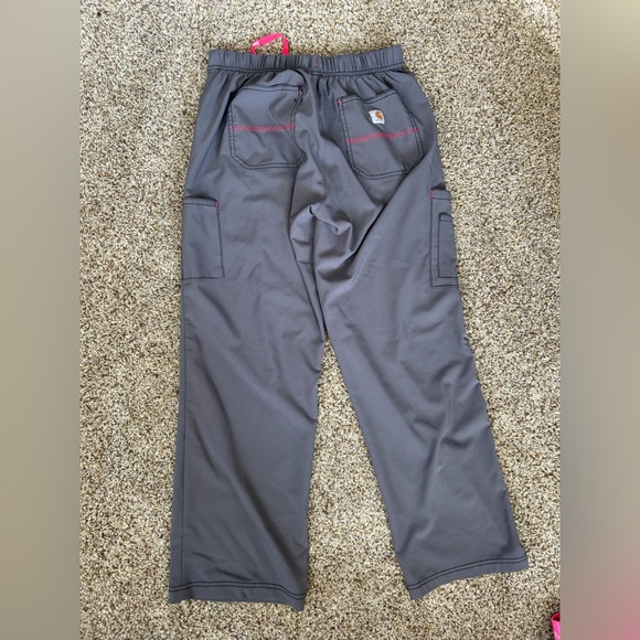 Carhartt Scrubs - Size Medium Petite - Picture 2 of 3